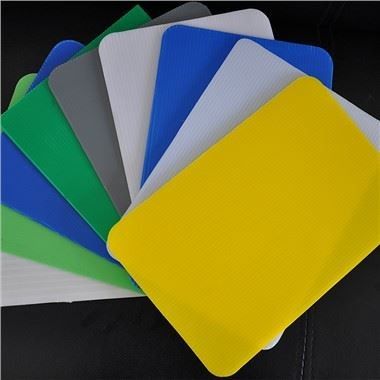 PPの空板黄色いコロプラストのプラスチック ボール紙の双生児の壁のプロフィール