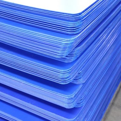 ポリプロピレン3mmの波形の層のパッドのプラスチック分離器は丸かどを広げる