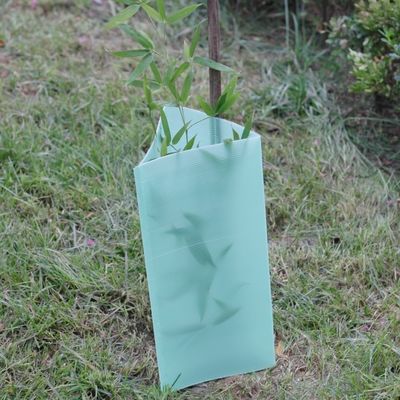 2mm コルフルートの波形の木の監視三角形のプラスチック木の幹の保護装置