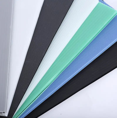 コルゲートボード保護シート：改修工事や輸送中の表面保護に最適なソリューション