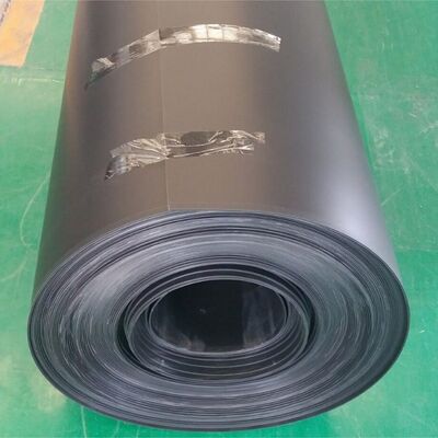 コルフルートシートは建築現場向けに設計された軽量で耐久性のある床保護板です。床や壁を傷、衝撃、ほこり、損傷から効果的に保護します。