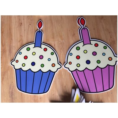 Yard Card Celebration Signs – Custom Birthday, Graduation & Special Occasion Signs | Durable, Waterproof & Reusable Corrugated Plastic Yard Cards